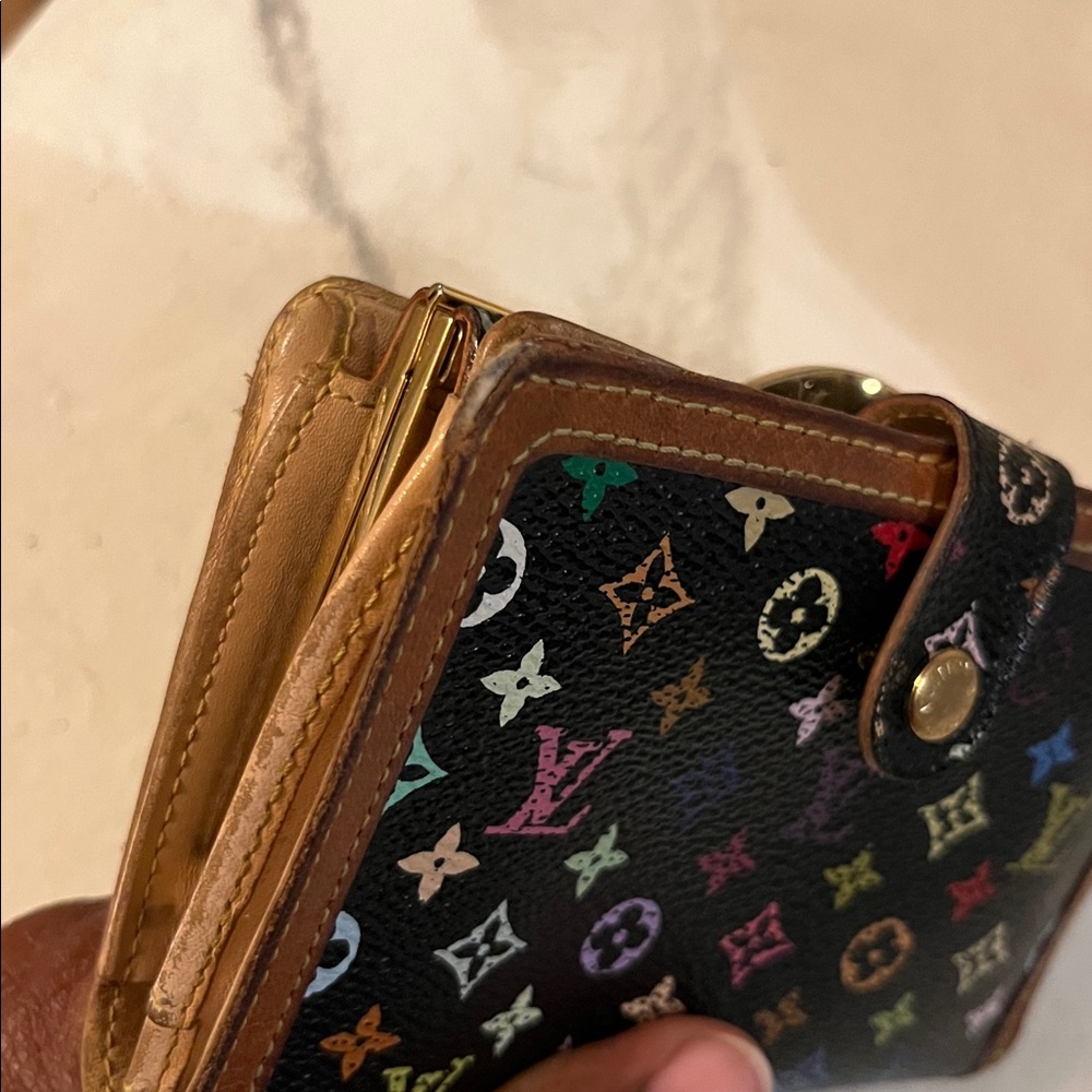 Louis Vuitton Murakami Black Multicolor Wallet - Picture 12 of 12